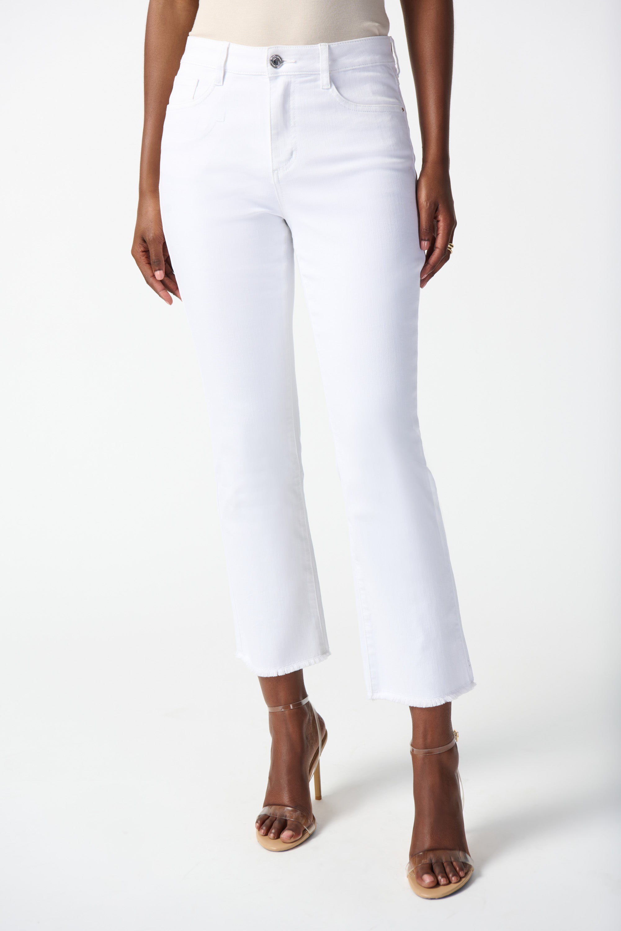 Joseph Ribkoff Frayed Hem Straight Jeans 242925 - White