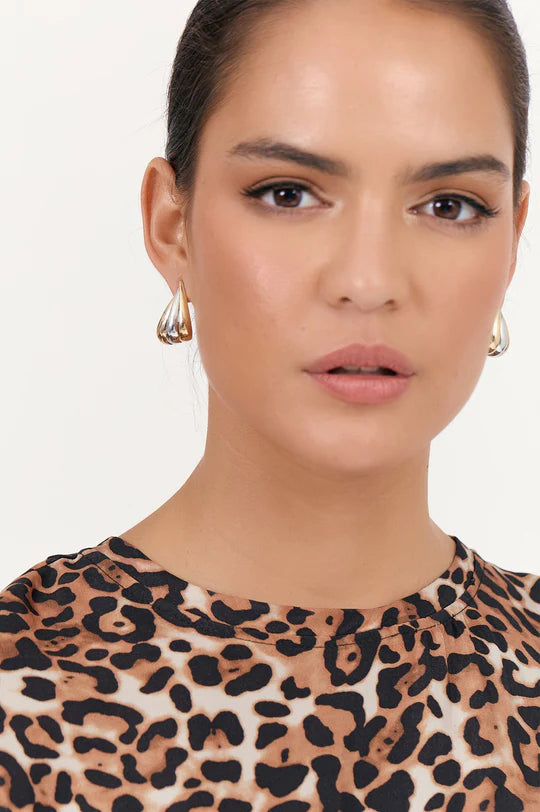 Adorne Two Tone Curved Metal Eaings 4170 - Gold/ Silver