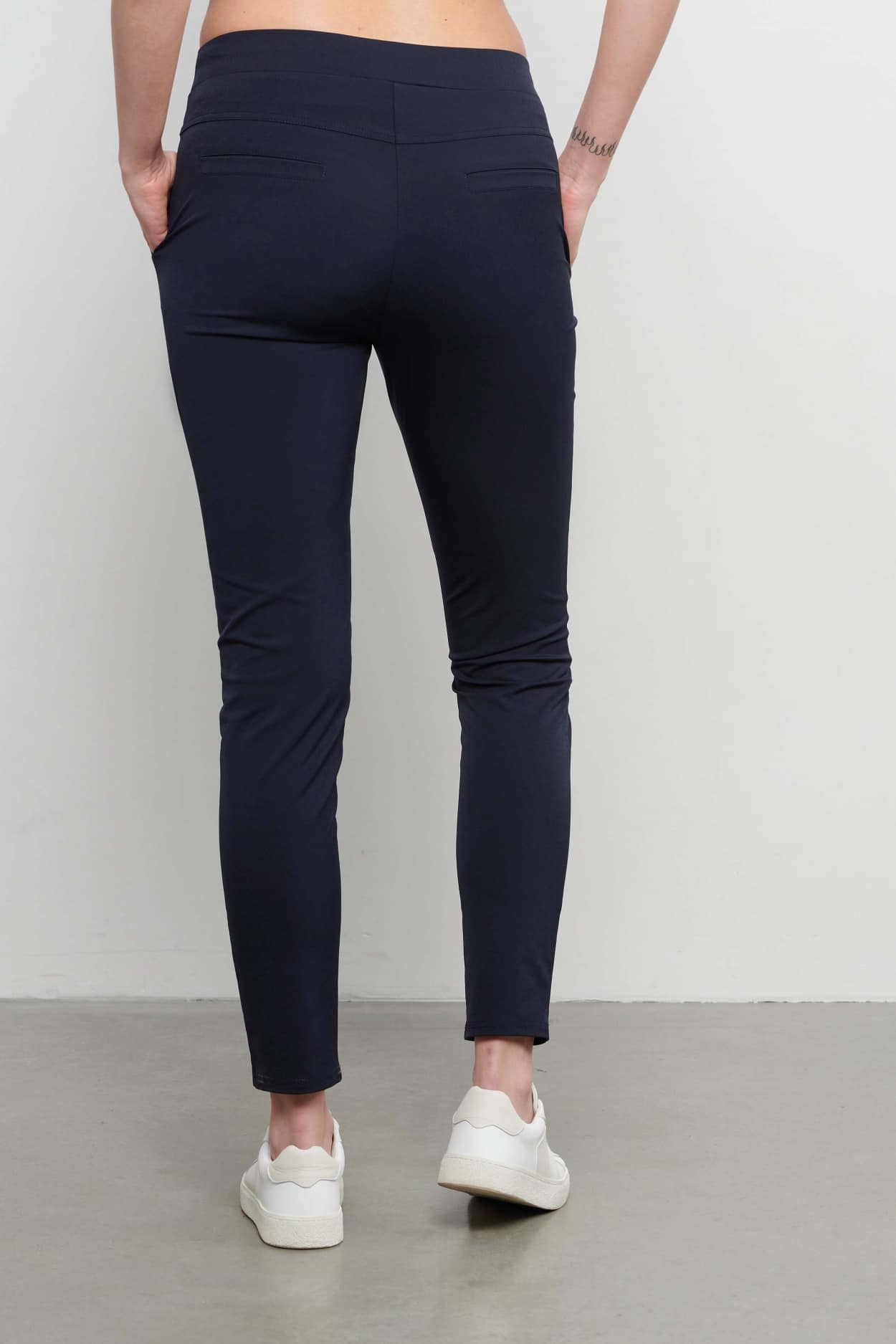& Co Woman Peppe Travel Pant - Navy