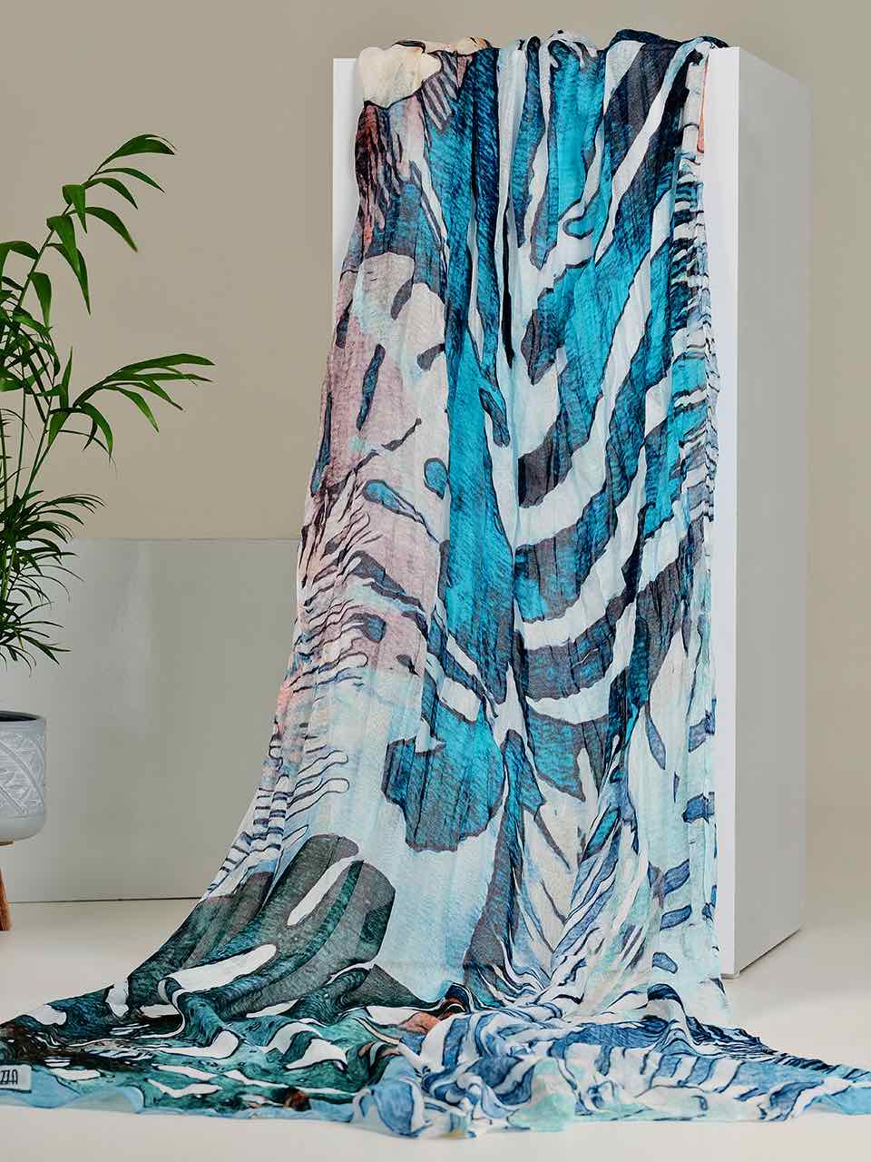 Dolcezza Scarf 23904 - "Tropical Blue"