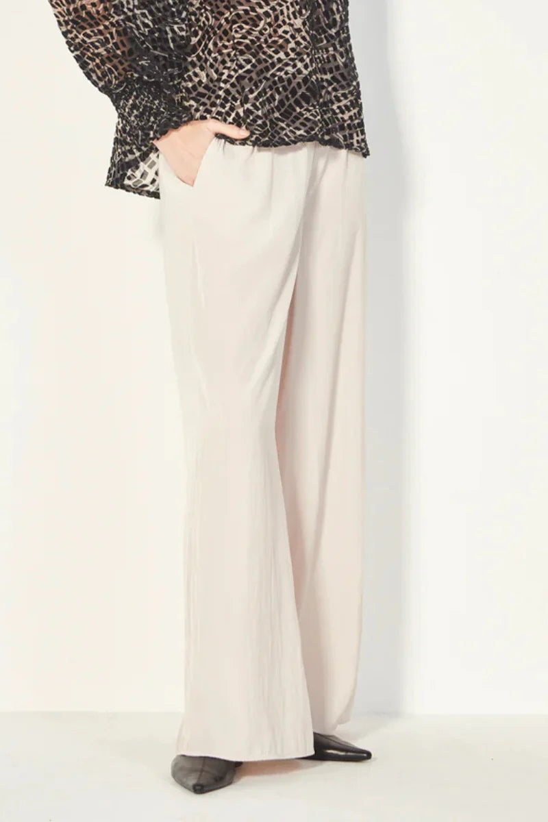 Glide - By Verge Baker Pants - Champagne