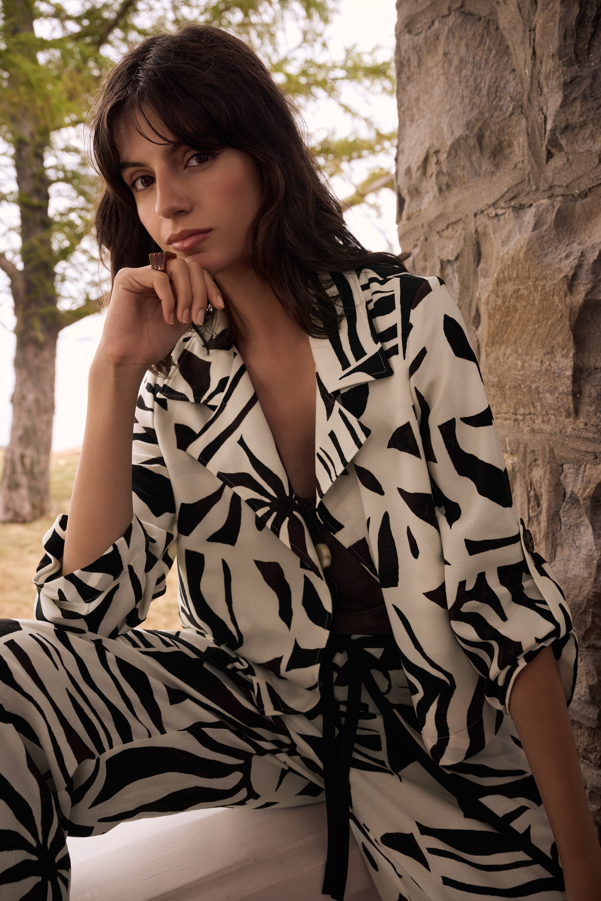 Joseph Ribkoff Tropical Print Boxy Blazer 262193 - Beige/ Multi