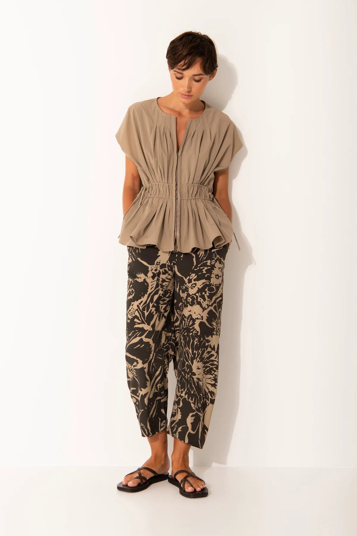 Lounge The Label Barrel Leg Pants - Arabica