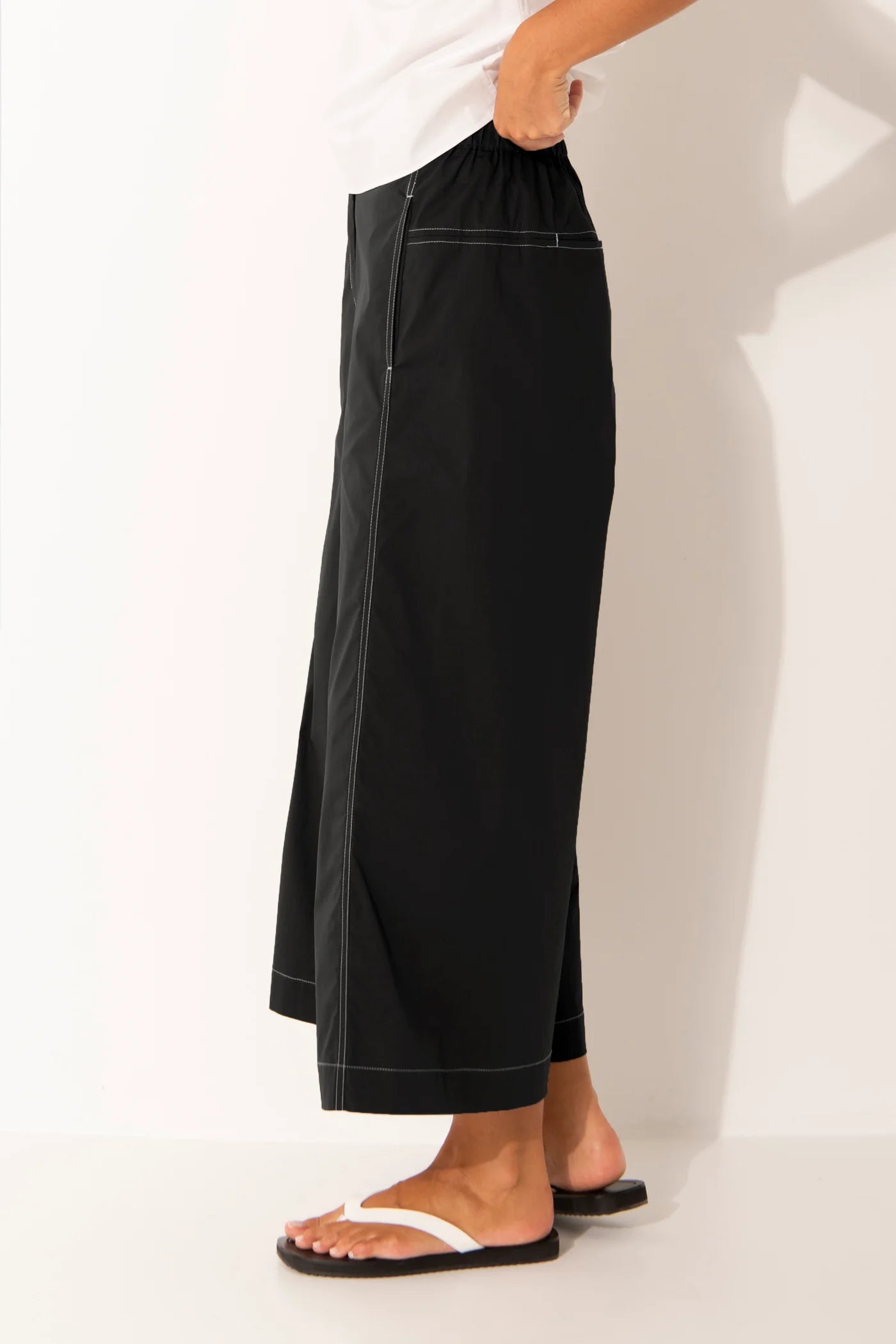 Lounge The Label Montenegro Wide Leg Cropped Pants - Black/ White