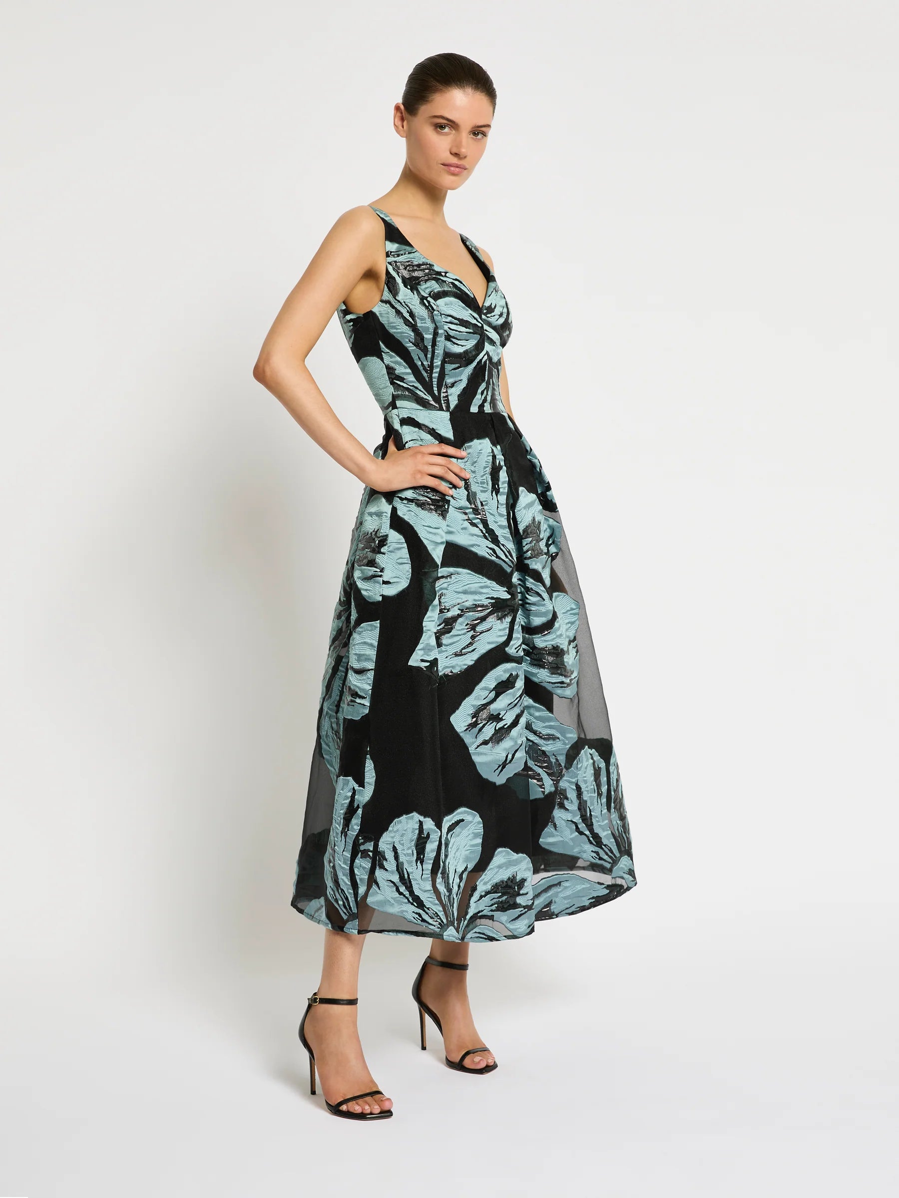 Moss & Spy Bella Midi Dress - Mint/ Black