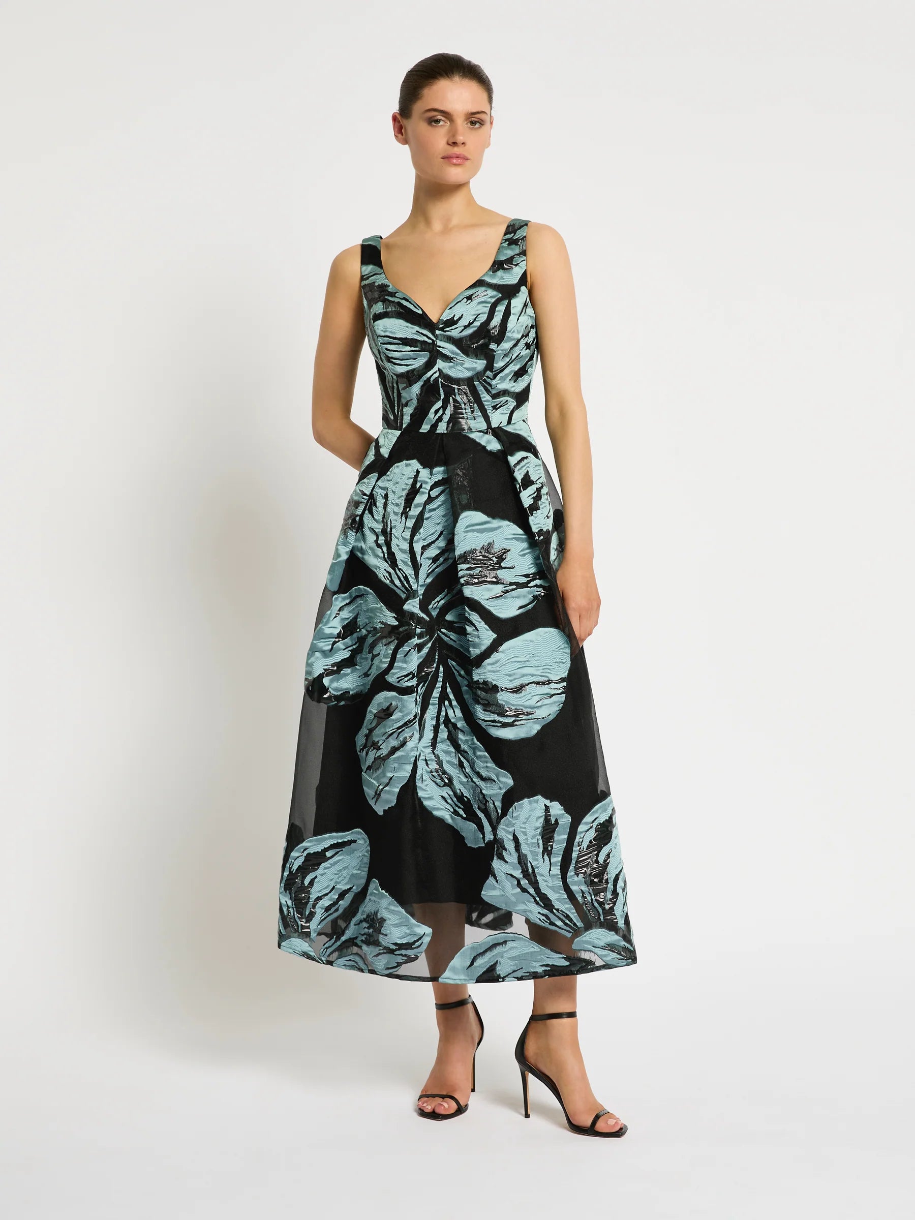 Moss & Spy Bella Midi Dress - Mint/ Black