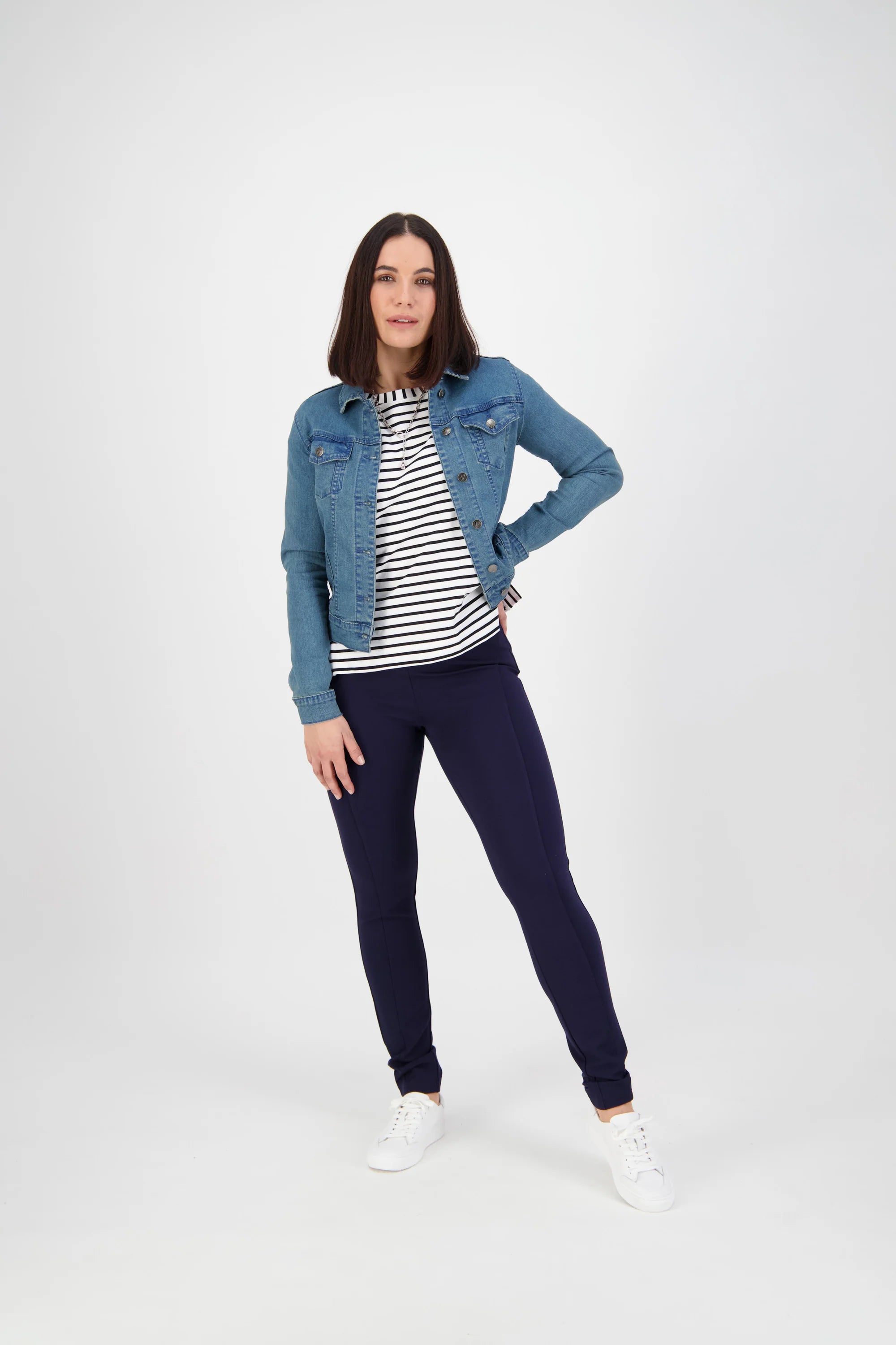 Vassalli Core Denim Jacket - Washed Denim