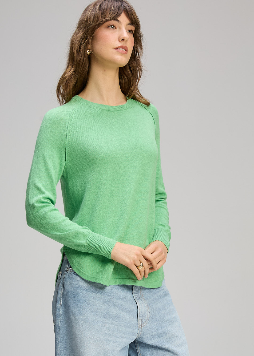 Zaket & Plover Curved Hem Essential Pullover - 2 Colours